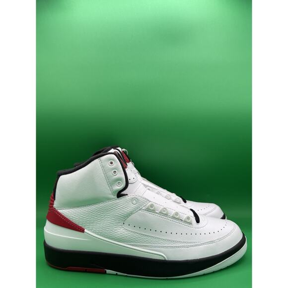 Air Jordan 2 OG “Chicago” Size 10 Brand New In Box (DX2454-106) - Picture 1 of 5